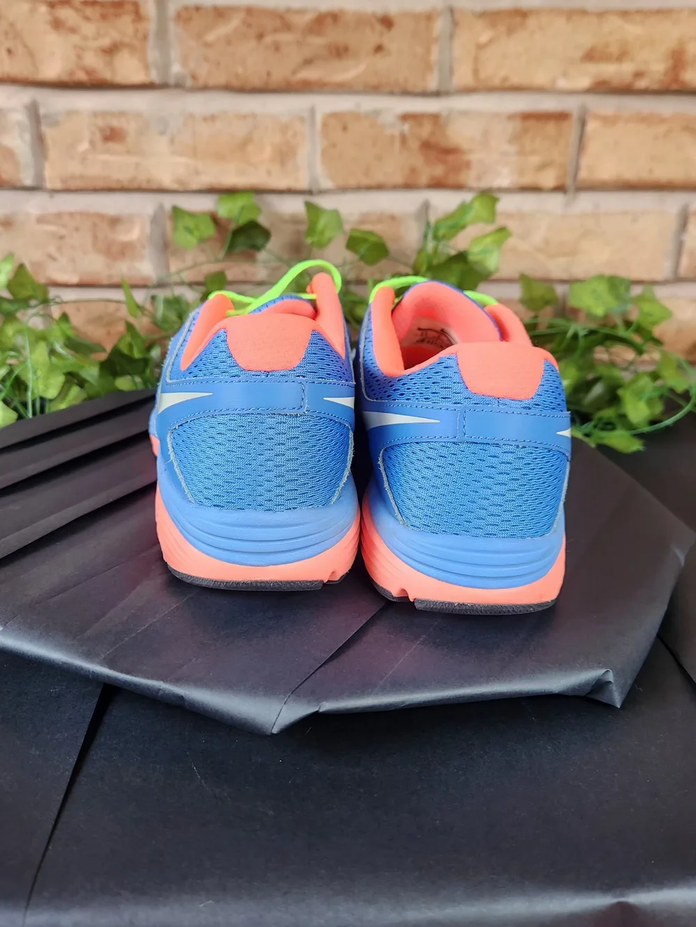 Nike Dual Fusion Run 2 Women's 8.5